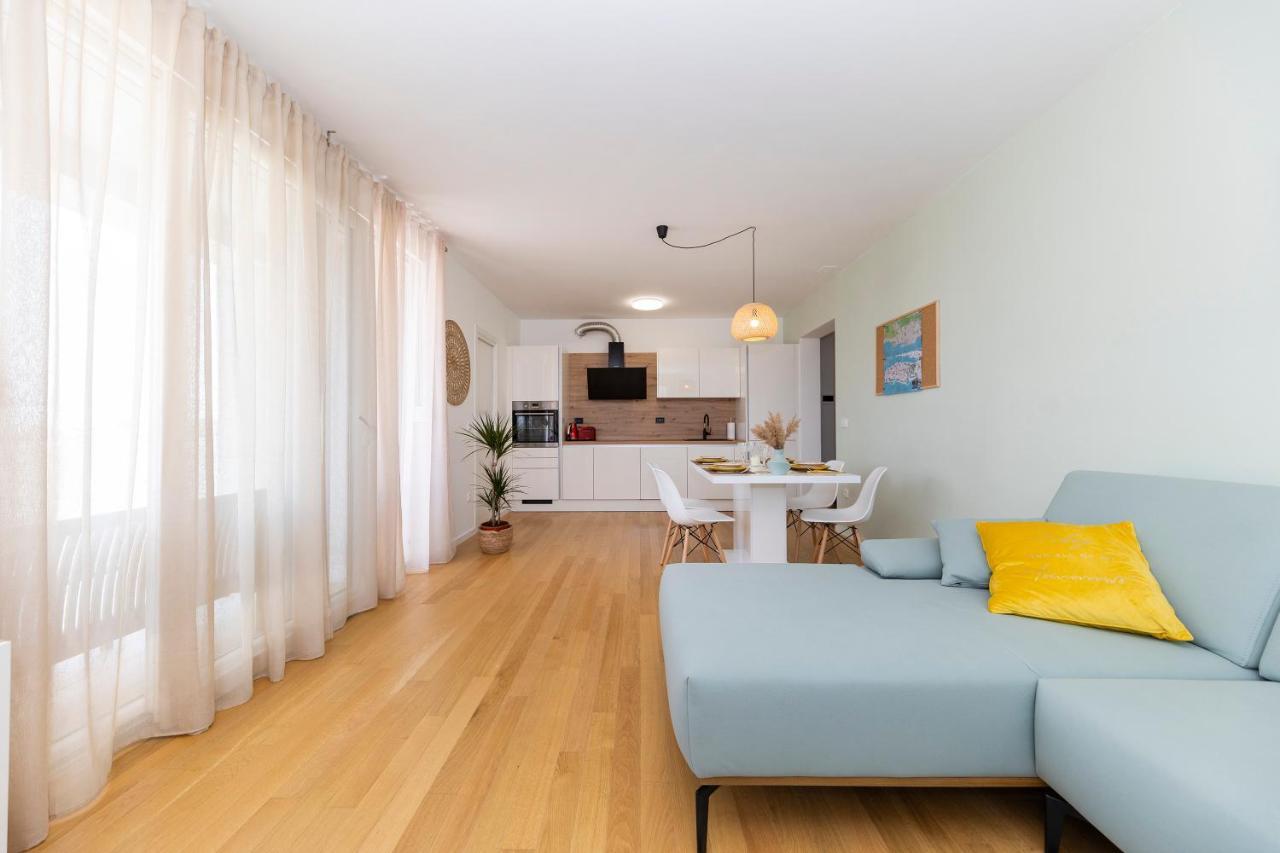 Deluxe Apartment Zara Экстерьер фото