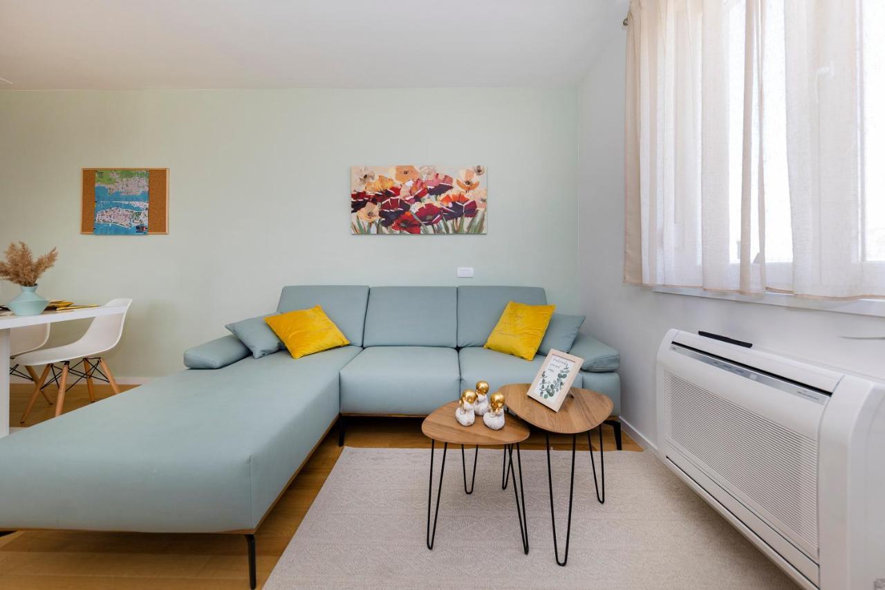 Deluxe Apartment Zara Экстерьер фото